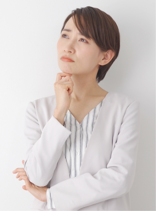 困っている女性